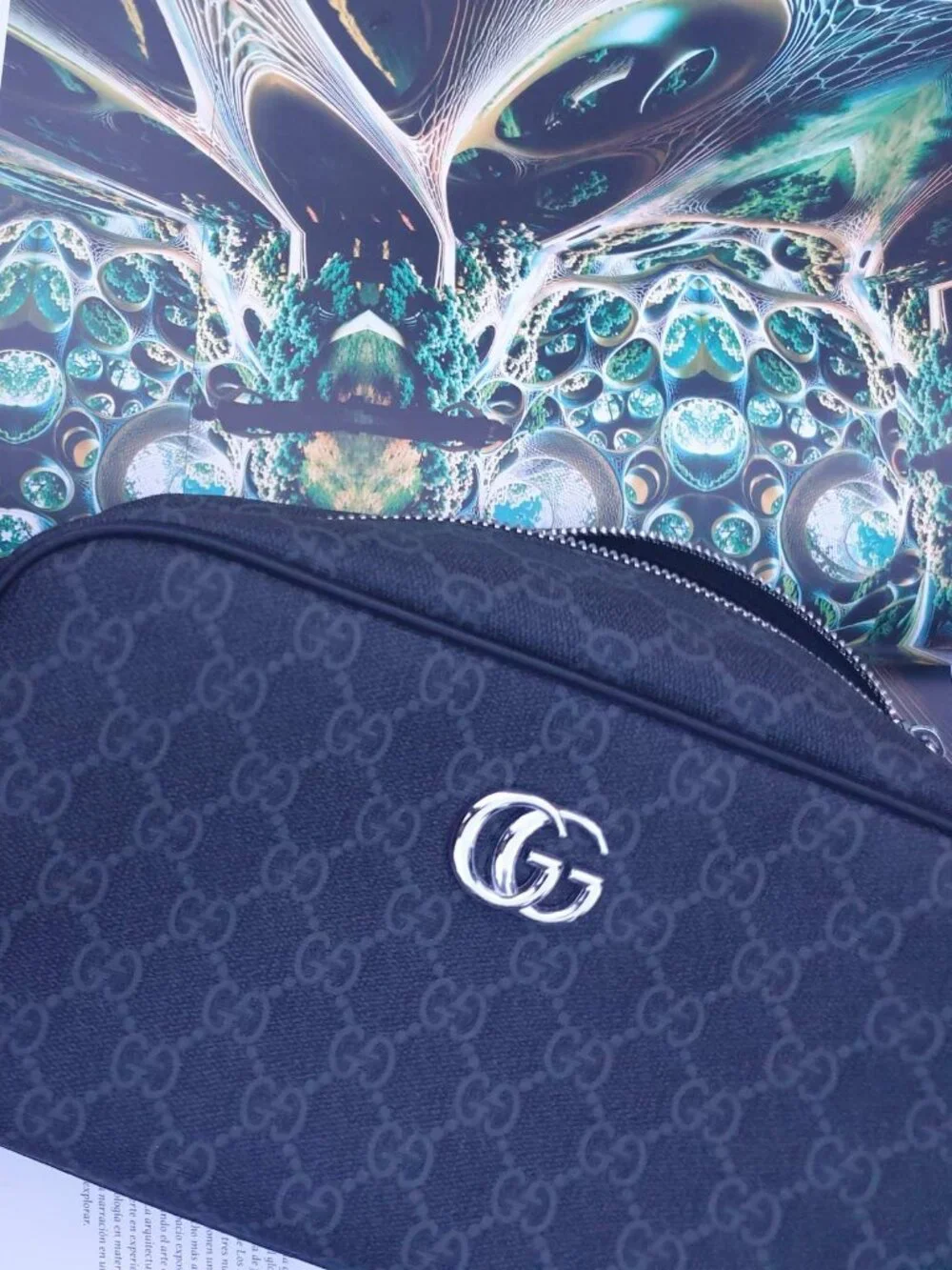Gucci Monogram Gray Silver Cosmetic Pouch Bag Unisex Casual everyday Travel Bag